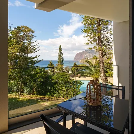 Acqua Residences-luxury Oasis&sea View Funchal (Madeira)